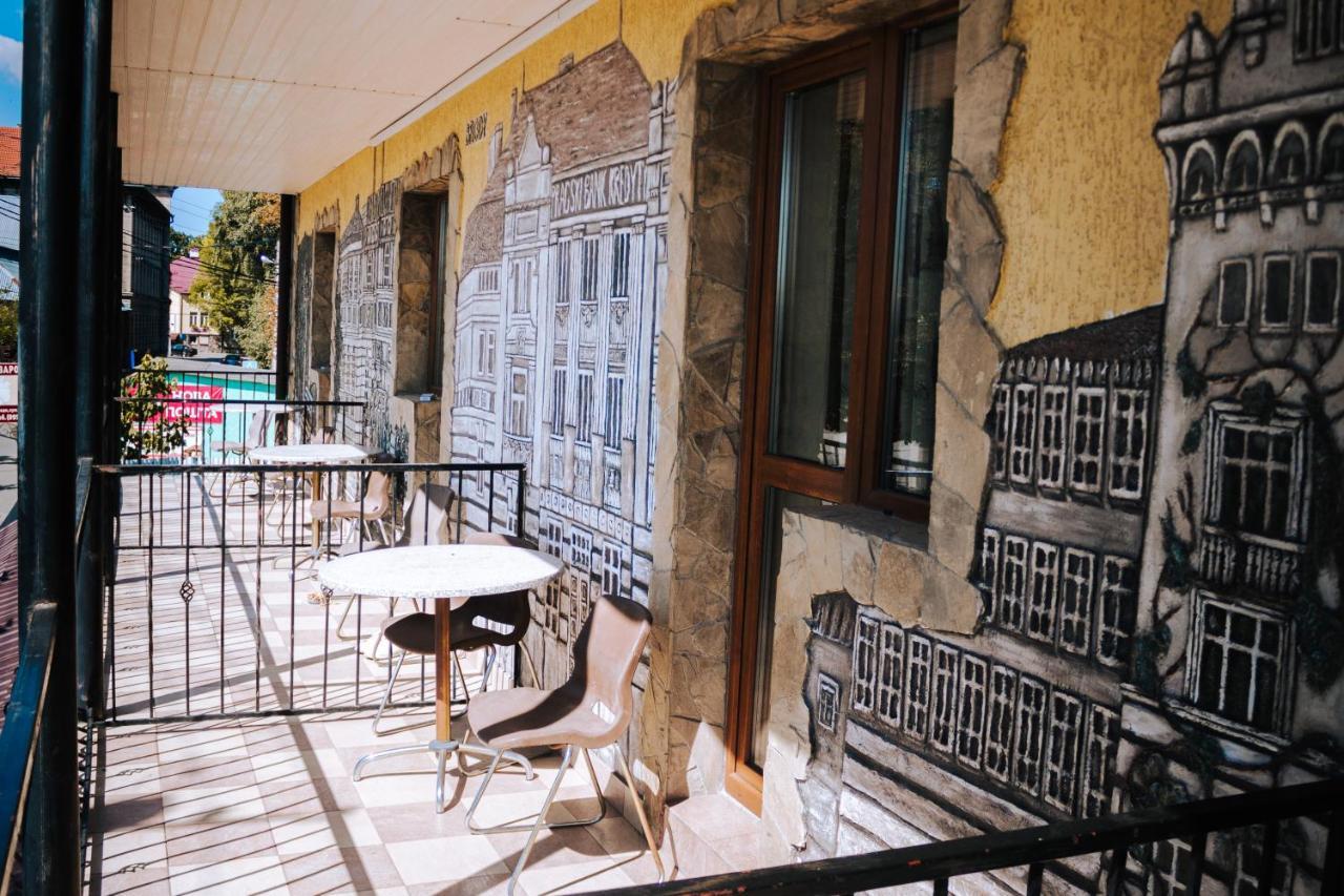 Filvarok Hotel Brody Exterior foto