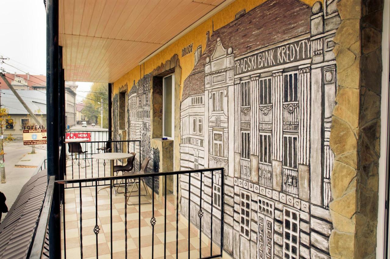 Filvarok Hotel Brody Exterior foto